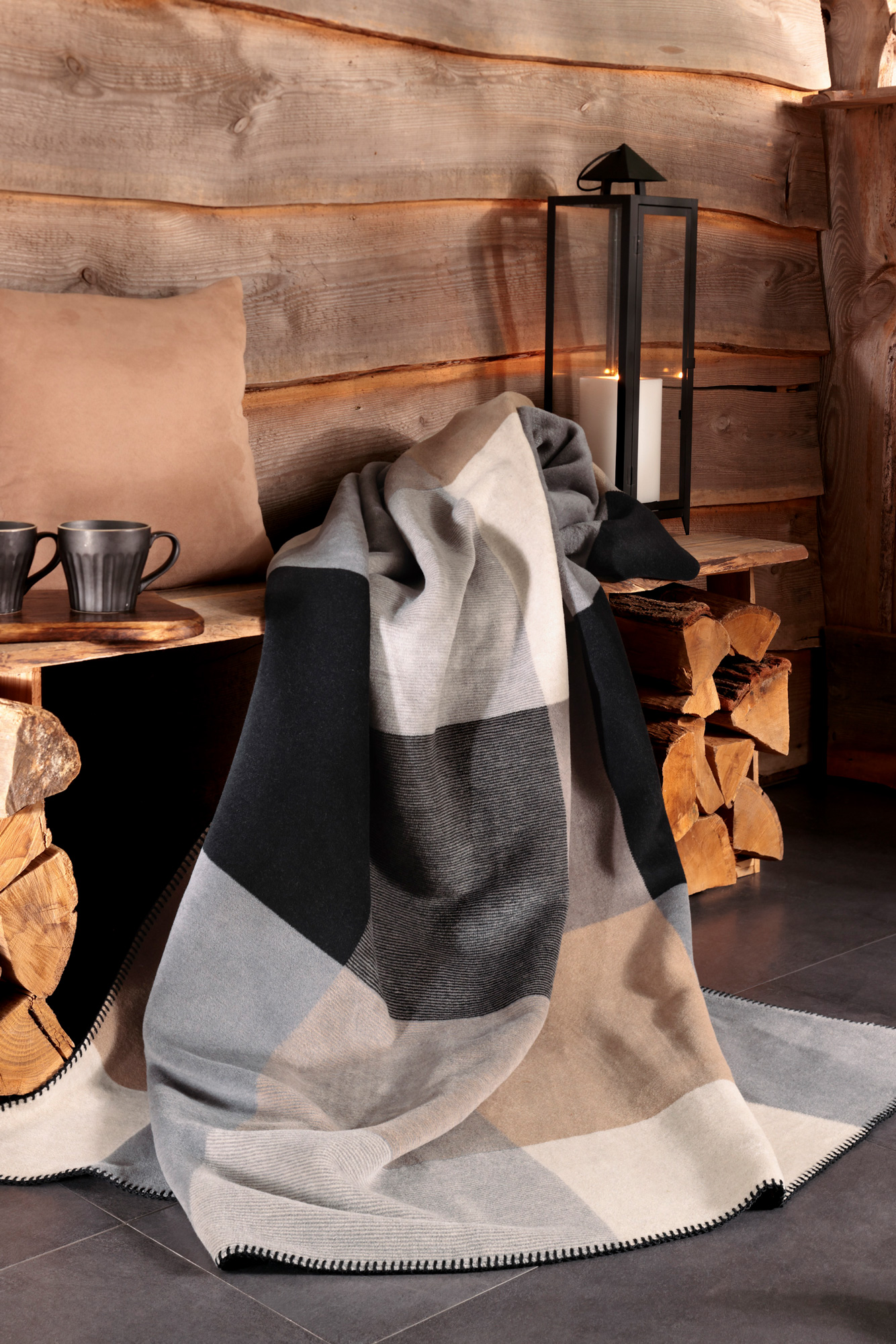 Biederlack Wohndecke Alp Square