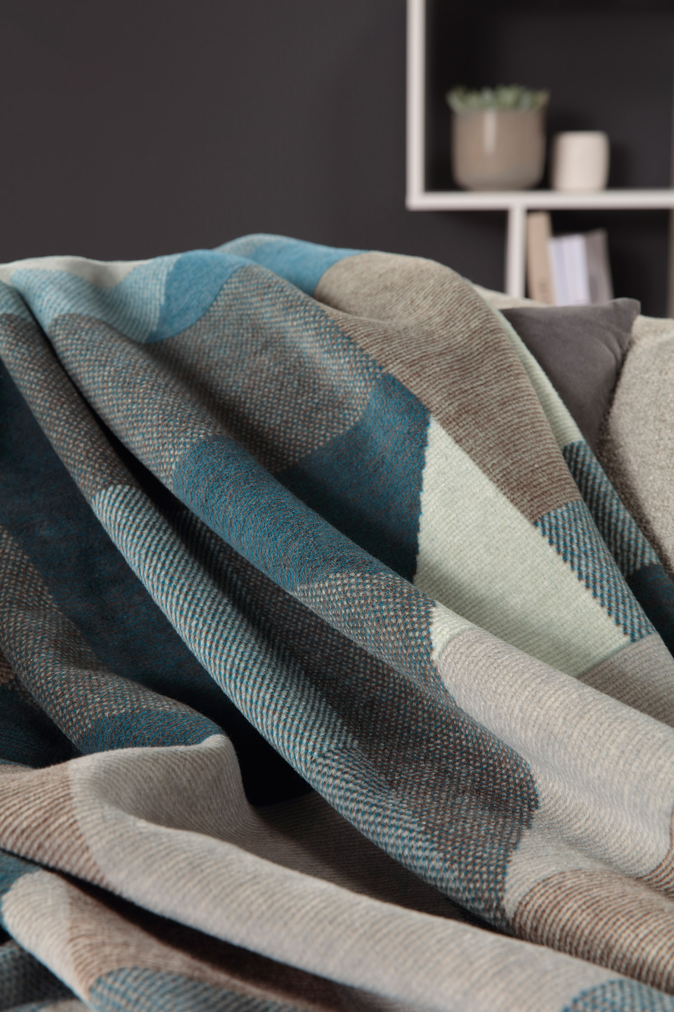 Biederlack Plaid / Wohndecke Graphic View