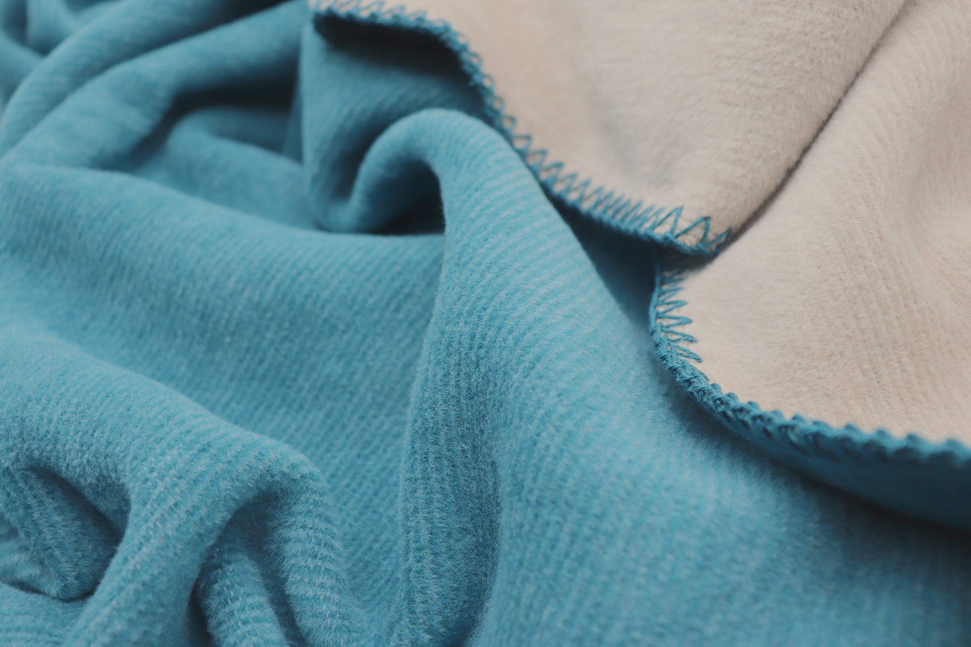 Biederlack Plaid / Decke Melange Doubleface | teal-stone